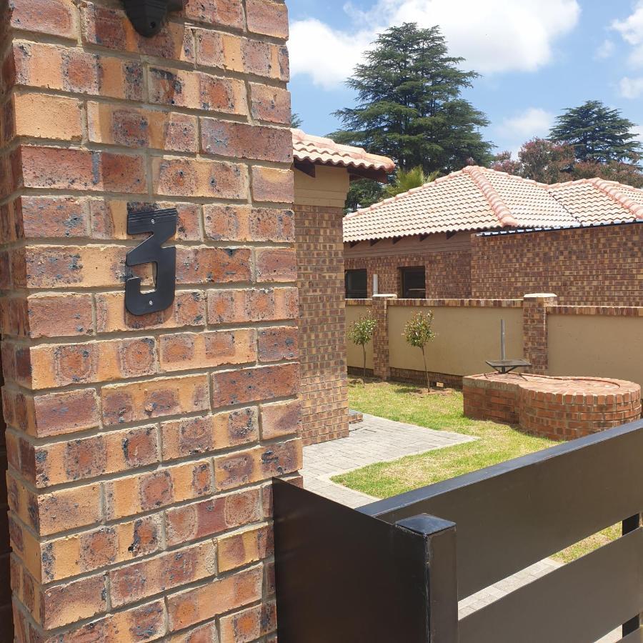 Lloyds - 3 Apartment Ermelo Exterior foto